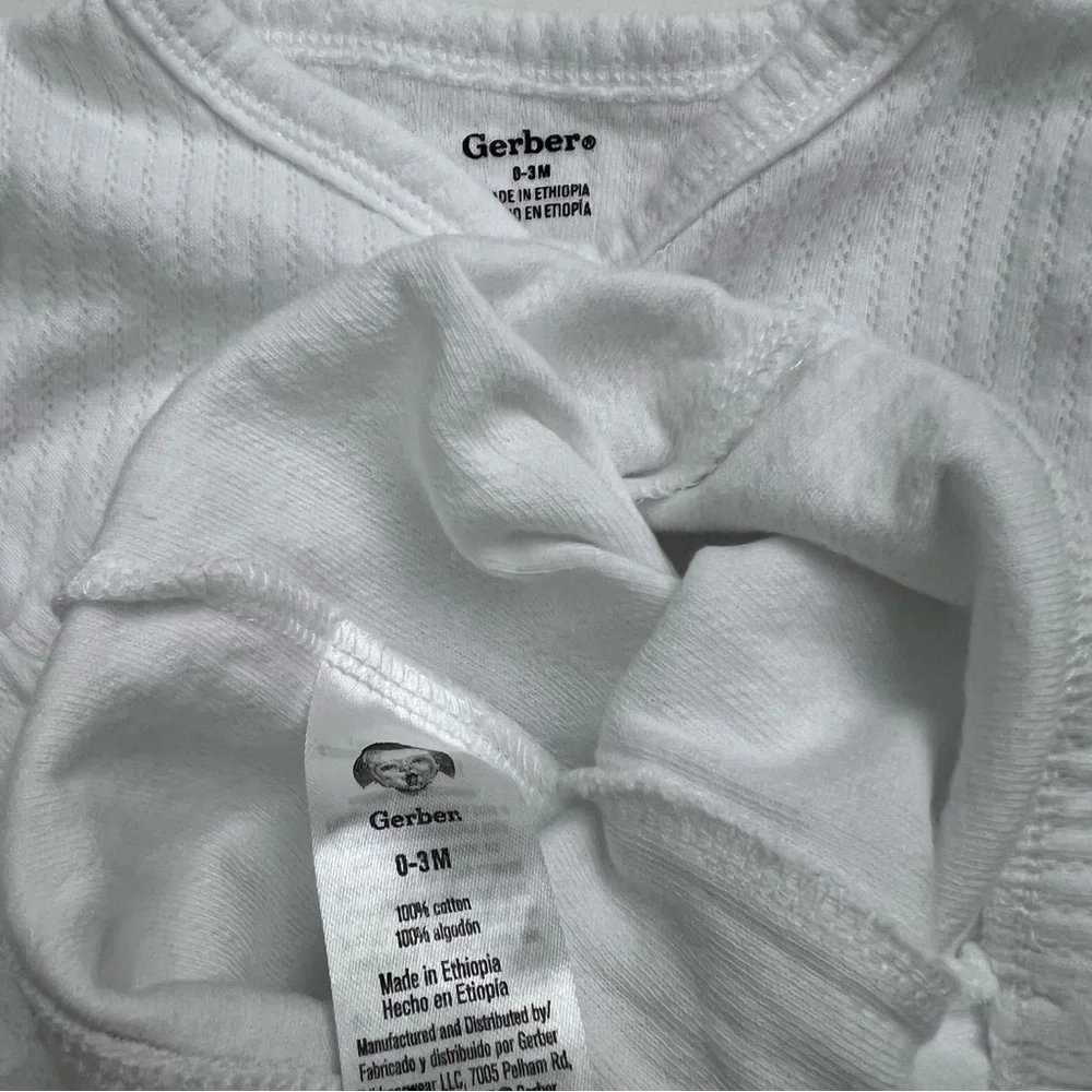 Bundle of Three Outfit Sets Carter's/Gerber Baby Boy Size 3 Months